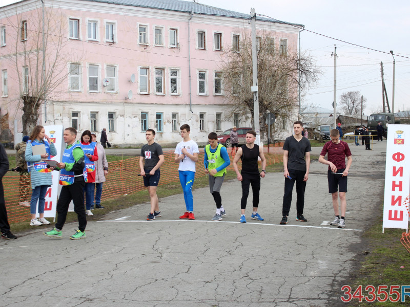 В Ирбите прошла 79-я традиционная легкоатлетическая эстафета