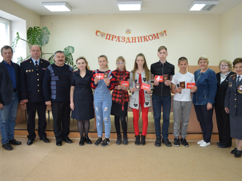 В Ирбите юным жителям района вручили паспорта
