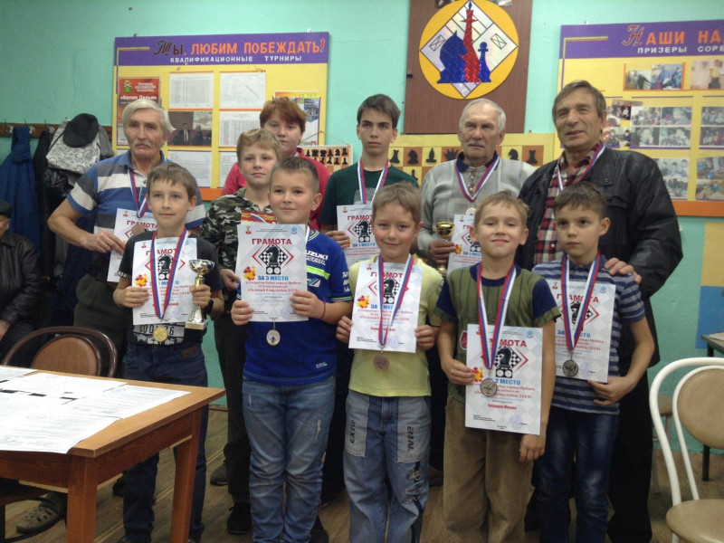 В Ирбите прошел 7 заключительный этап Открытого Кубка города по блиц-шахматам «Осенний блиц-кубок 2019»