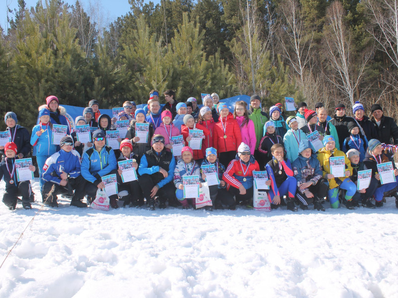 В Ирбите прошло Открытое первенство города по лыжным гонкам «Весенняя капель»