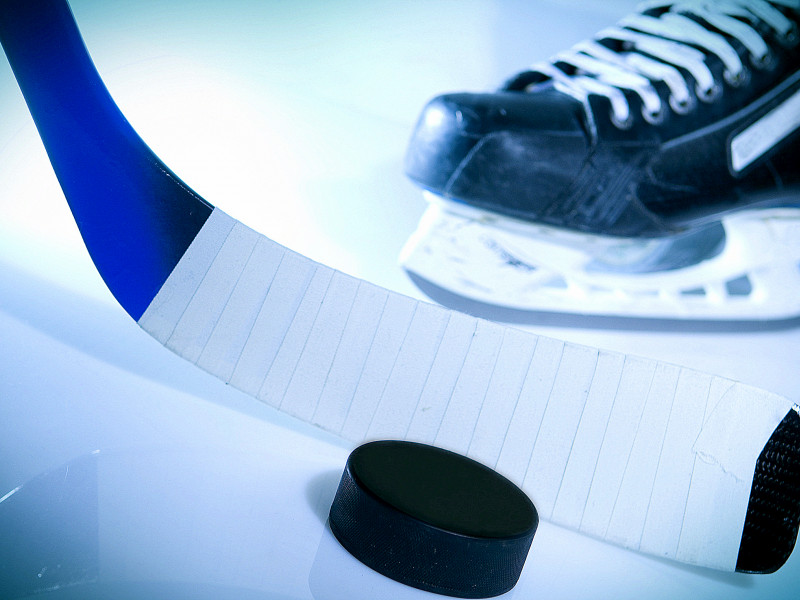 Хоккейная команда «Урал-ветераны» (г.Ирбит) со счетом 13:2 одержала победу над командой гостей «Ветераны» (г.Талица)