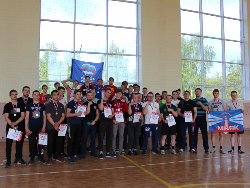 В Ирбите прошли Открытое Первенство и Чемпионат города по армрестлингу